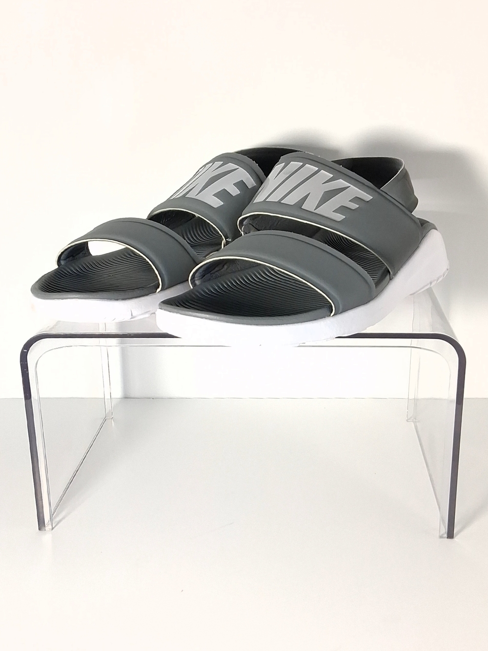 Nike Grey Logo Sport Women's Sandals Size 8 - Picture 4 of 16